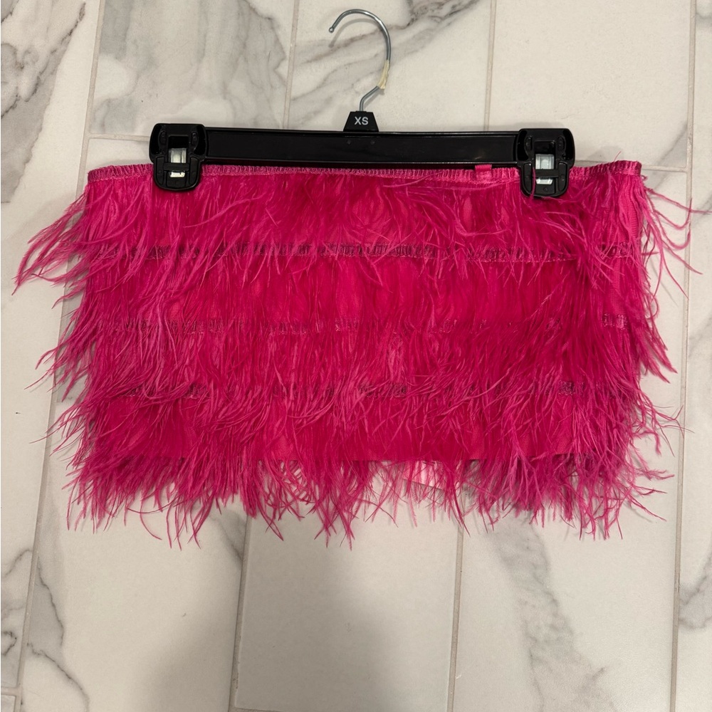 Pink Feather strapless crop top